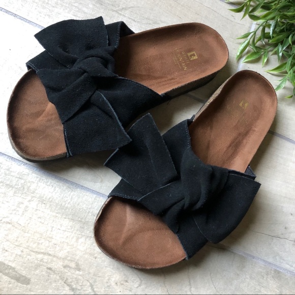 white mountain bow footbed sandals